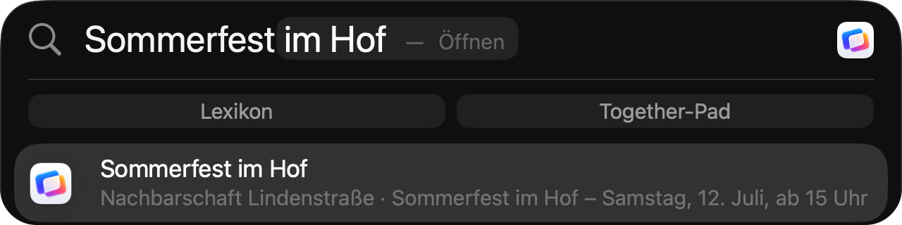 Spotlight findet „Sommerfest im Hof“, mit Gruppe und erster Zeile.